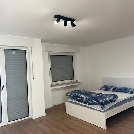 Zentral Gelegene Wohlfuehloase Mit Kostenfreiem Parkplatz 뒤스부르크